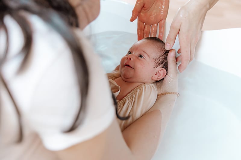 Bain sensoriel nouveau-né studio Annemasse